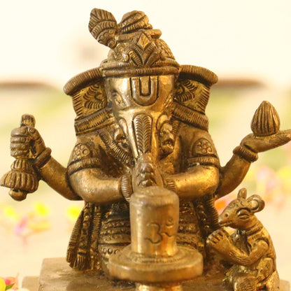 Brass Lord Ganesha Worshipping Shivling